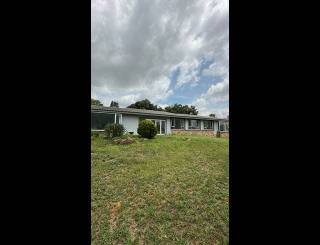 3 BEDROOM FREEHOLD FOR SALE IN LIBRADENE